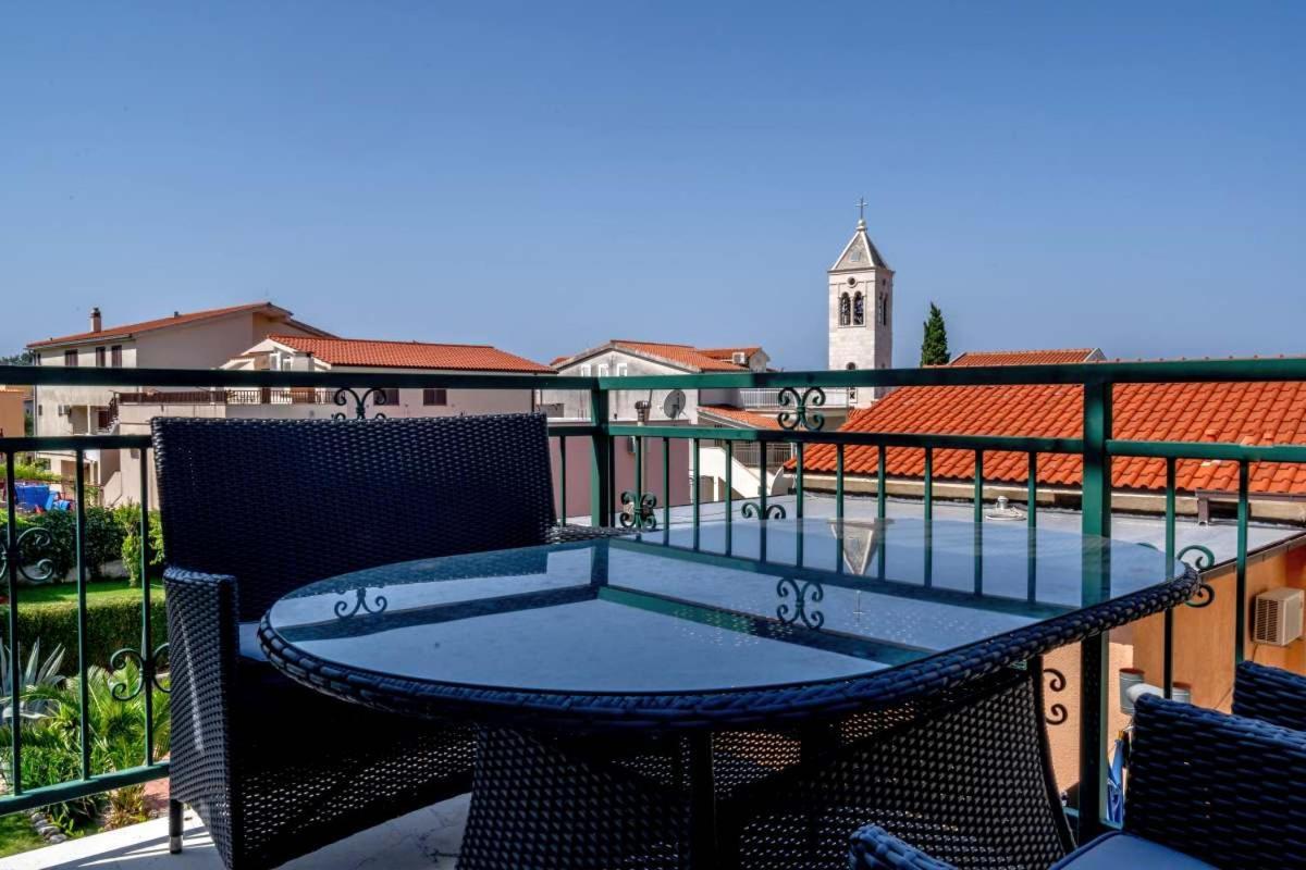 Apartments Inn Baska Voda * Baška Voda